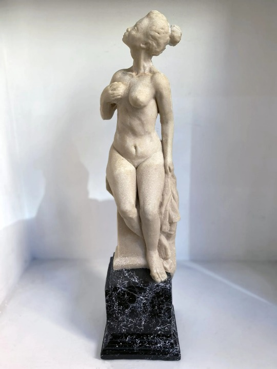 Woman Iconic Pop Art Decorative Bust Sculpture